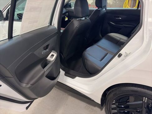 New 2026 Nissan Sentra SR FWD image 12