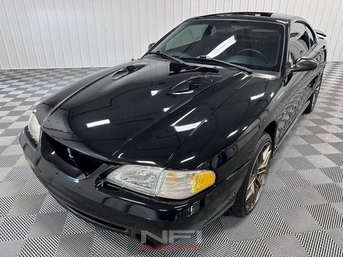 Used 1996 Ford Mustang Cobra image 3