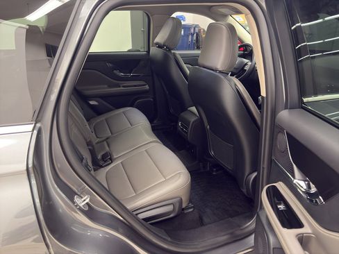 Used 2025 Lincoln Corsair Grand Touring w/ Equipment Group 301A image 17