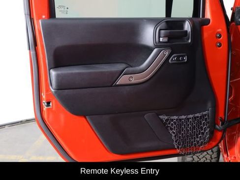 Used 2018 Jeep Wrangler Unlimited Sport S AWD/4WD image 11