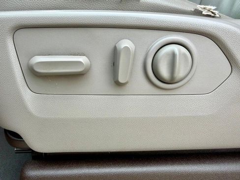 Used 2020 GMC Sierra 1500 SLT w/ SLT Premium Package image 29