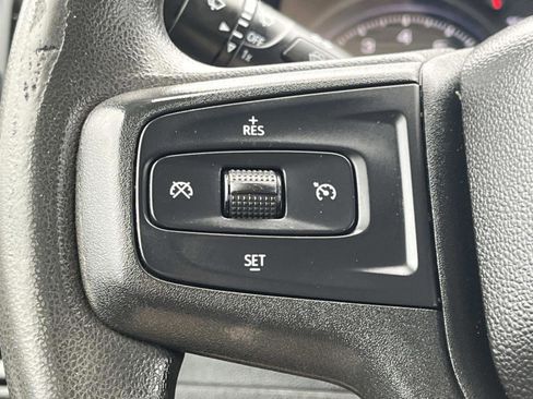 Used 2023 Chevrolet Silverado 2500 Custom image 32