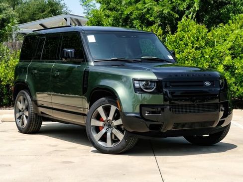 New 2026 Land Rover Defender 110 X AWD/4WD image 9