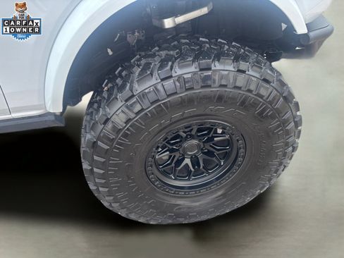 Used 2025 Ford Bronco Outer Banks AWD/4WD image 28