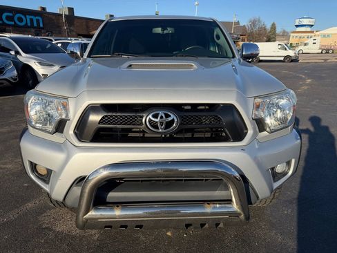 Used 2013 Toyota Tacoma 4x4 Double Cab w/ TRD Sport Pkg image 8