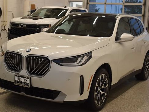 Used 2026 BMW X3 xDrive30i AWD/4WD image 9