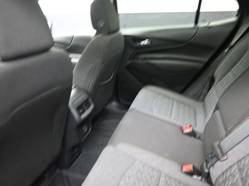 Used 2022 Chevrolet Equinox LT FWD image 23