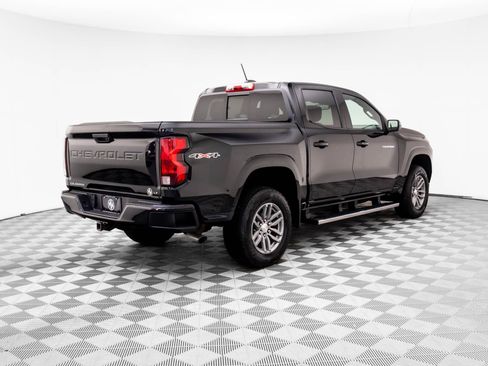 Used 2023 Chevrolet Colorado LT w/ LT Convenience Package II image 9