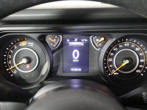 Used 2025 Jeep Wrangler Sport AWD/4WD image 11