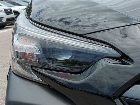 Used 2024 Subaru Outback Premium image 10