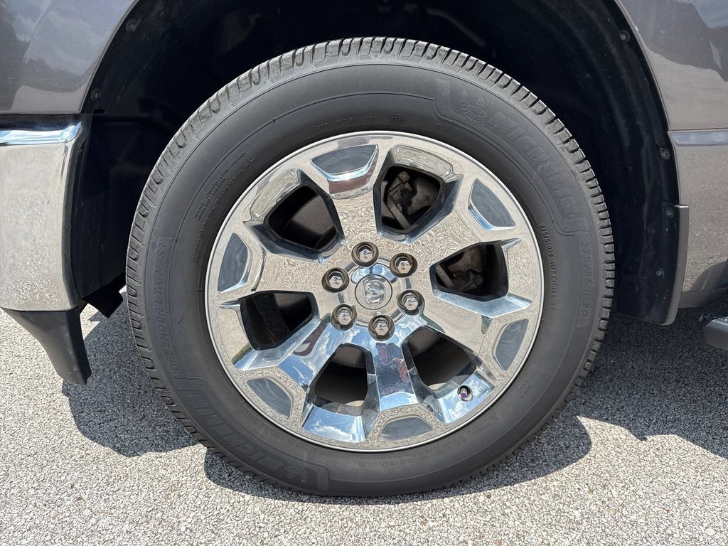 Used 2022 RAM 1500 Big Horn AWD/4WD image 10