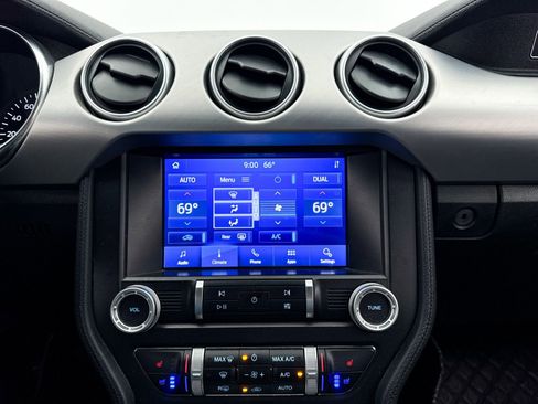 Used 2020 Ford Mustang Premium image 20