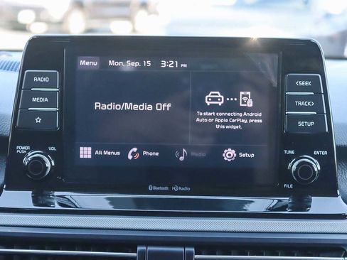 Used 2023 Kia Seltos LX image 11