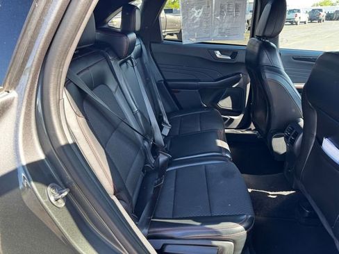 Used 2024 Ford Escape ST-Line FWD image 16