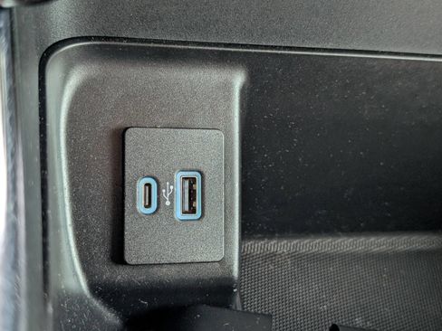 Used 2021 Ford F150 XLT w/ Equipment Group 302A High AWD/4WD image 25