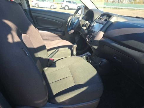 Used 2019 Nissan Versa S image 15
