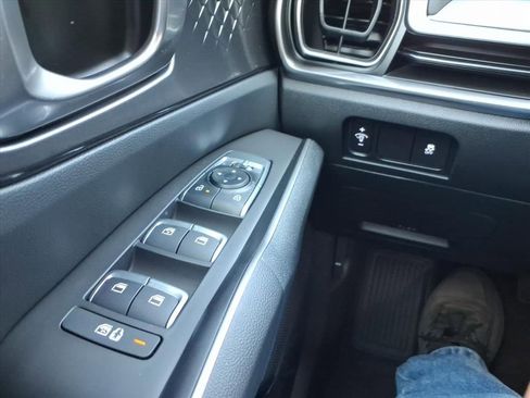 New 2026 Kia Sorento S AWD/4WD image 15