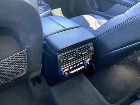 Used 2017 Audi Q7 3.0T Premium Plus w/ Premium Plus Package image 23