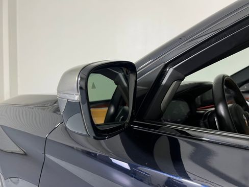 Used 2020 BMW M550i xDrive w/ Executive Package image 24