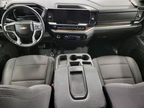 Used 2024 Chevrolet Silverado 1500 LT image 6