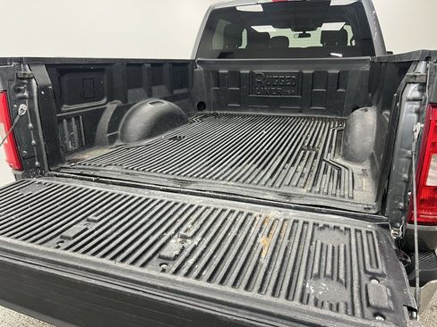 Used 2023 Ford F150 XLT image 6