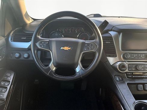 Used 2019 Chevrolet Tahoe LT image 5
