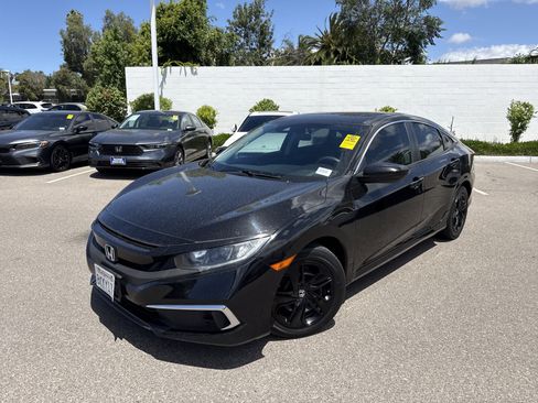 Used 2019 Honda Civic LX image 9