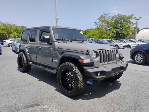Used 2020 Jeep Wrangler Unlimited Sport S AWD/4WD image 26