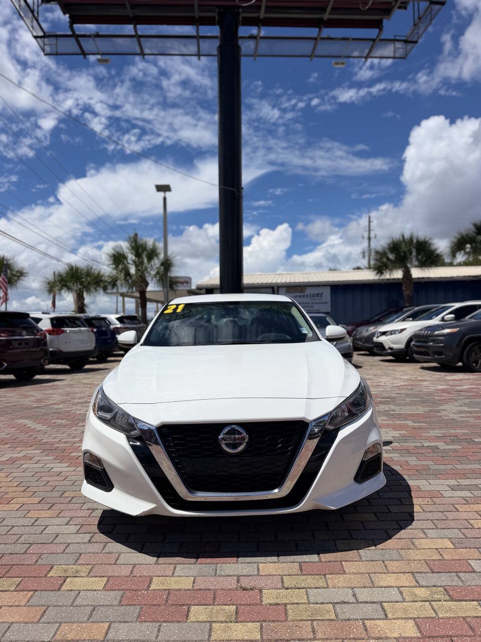 Used 2021 Nissan Altima 2.5 S FWD image 3