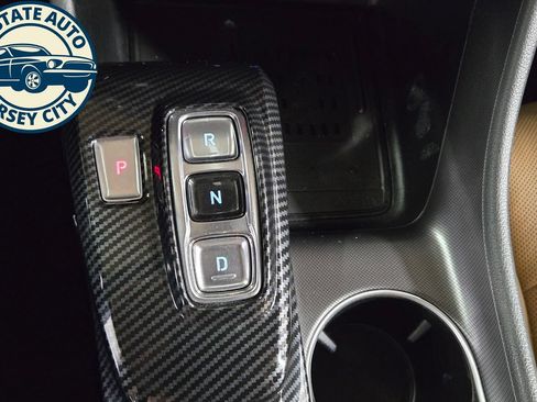 Used 2021 Hyundai Sonata Limited FWD image 18