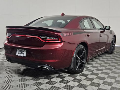 Used 2023 Dodge Charger SXT w/ Blacktop Package RWD image 5