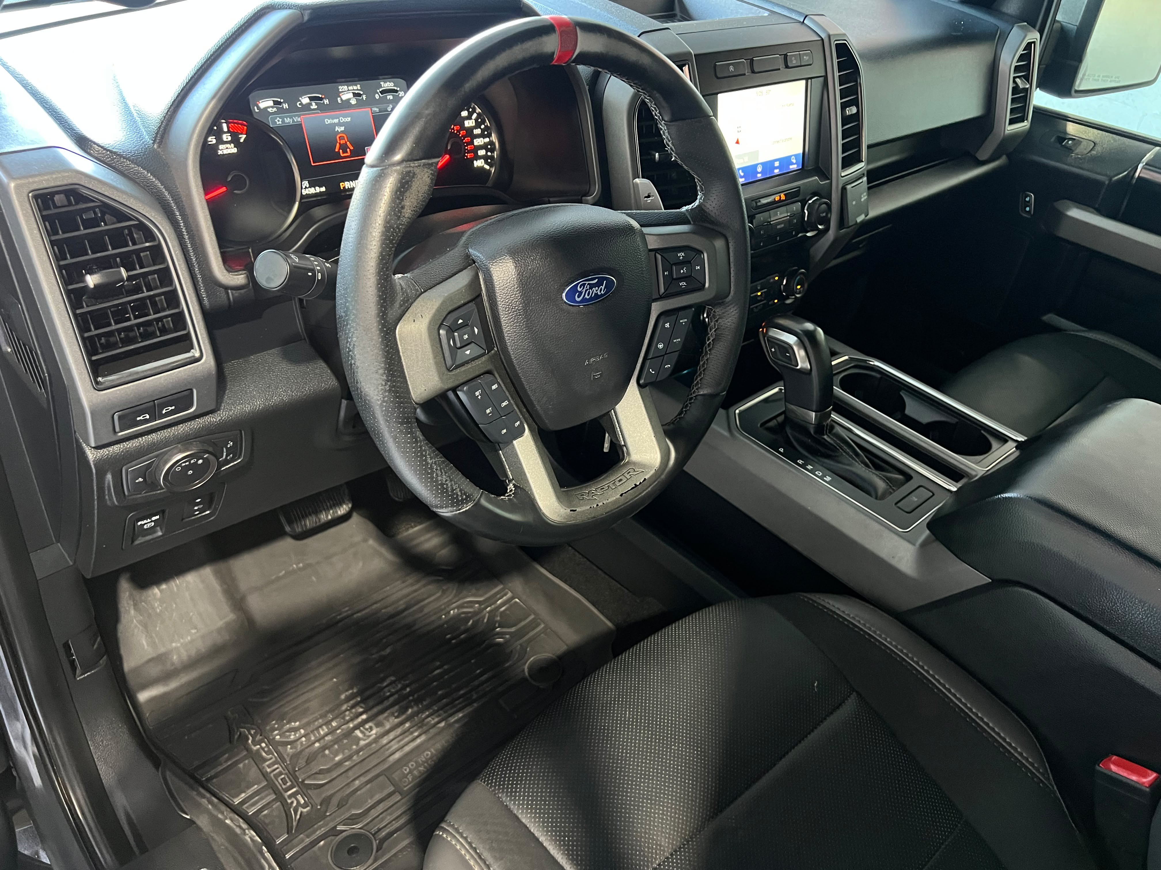 Used 2020 Ford F150 Raptor w/ Equipment Group 801A Mid AWD/4WD image 17