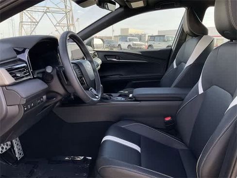 Certified 2025 Toyota Camry SE image 13