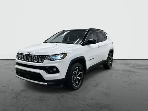Used 2025 Jeep Compass Limited image 7
