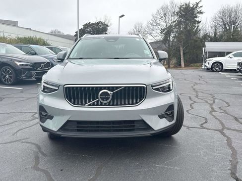Certified 2024 Volvo XC40 B5 Plus w/ Protection Package Premier image 2