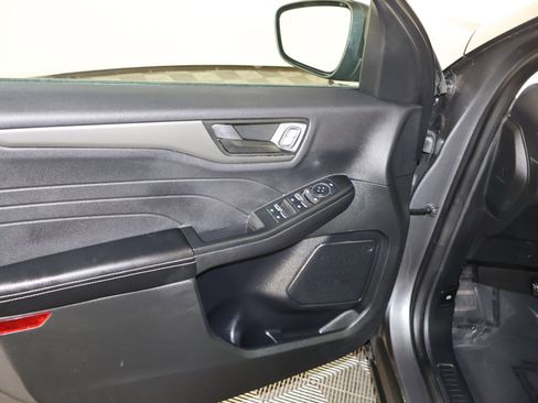 Used 2025 Ford Escape Active image 36