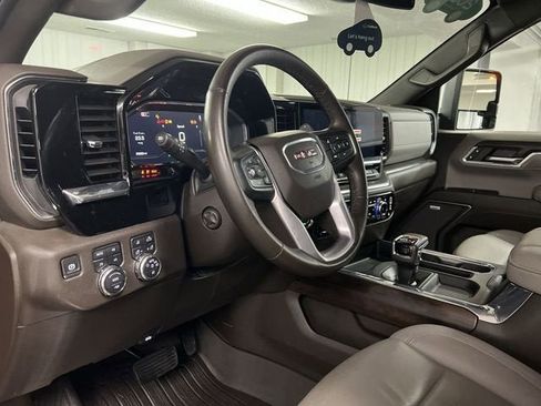 Certified 2024 GMC Sierra 1500 SLT w/ SLT Premium Package image 10