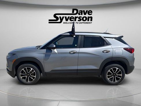 Used 2025 Chevrolet TrailBlazer LT image 7