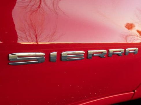 Used 2024 GMC Sierra 1500 SLE w/ Preferred Package image 44