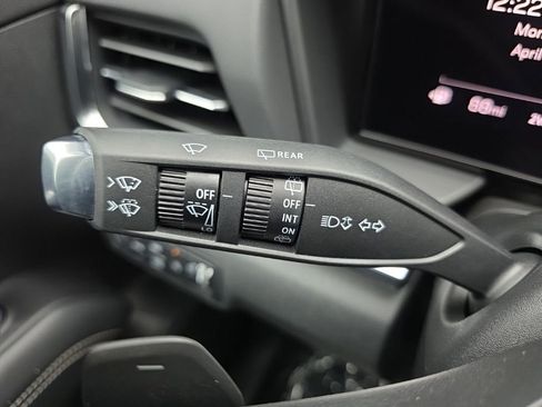Certified 2025 GMC Terrain Elevation AWD/4WD image 27