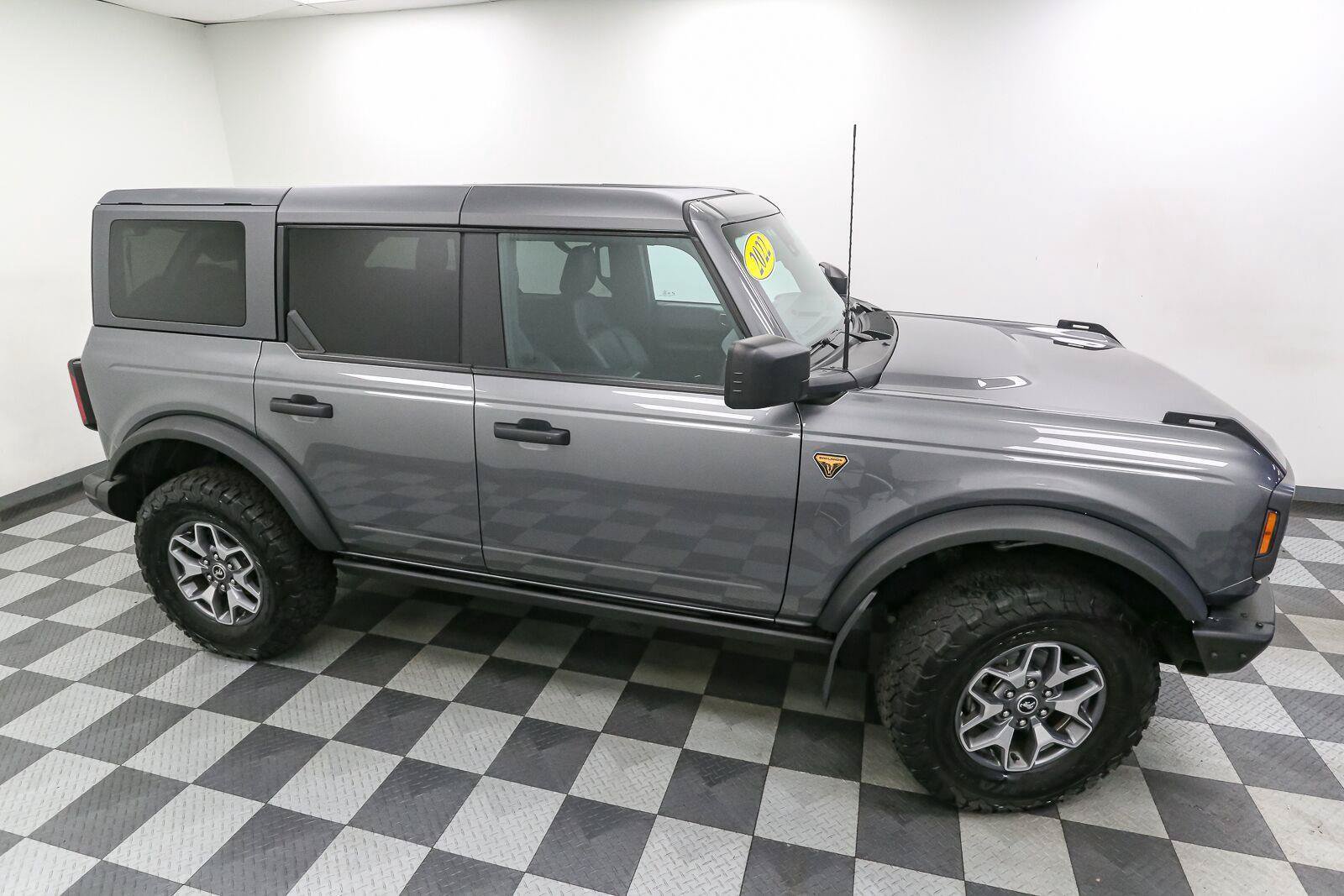 Used 2022 Ford Bronco Badlands AWD/4WD image 5