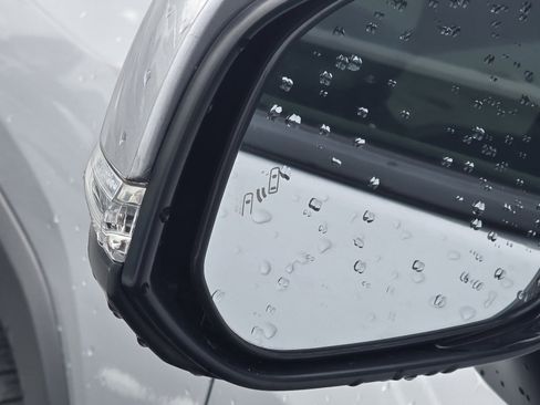 Certified 2020 Toyota RAV4 XLE w/ Convenience Package FWD image 23
