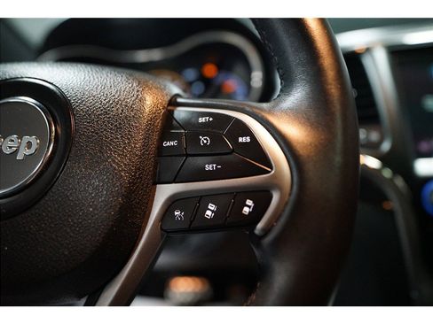 Used 2018 Jeep Grand Cherokee High Altitude image 23