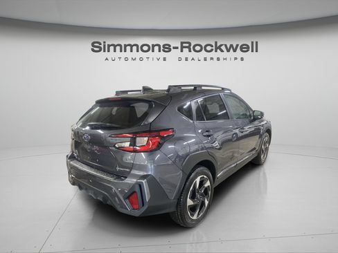Used 2024 Subaru Crosstrek 2.5i Limited AWD/4WD image 5