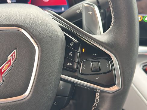 Used 2022 Chevrolet Corvette Stingray Preferred Conv w/ Chrome Exterior Badge Package image 24