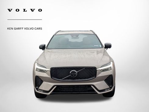 New 2026 Volvo XC60 B5 Plus w/ Protection Package Premier image 9