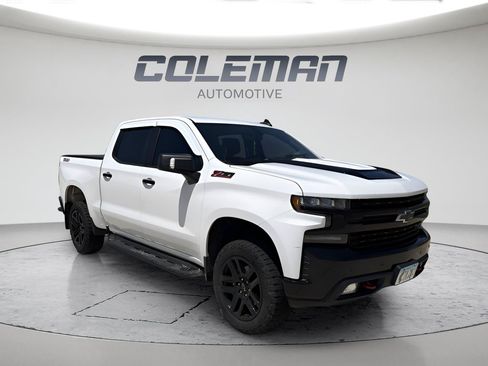Used 2020 Chevrolet Silverado 1500 LT Trail Boss AWD/4WD image 7