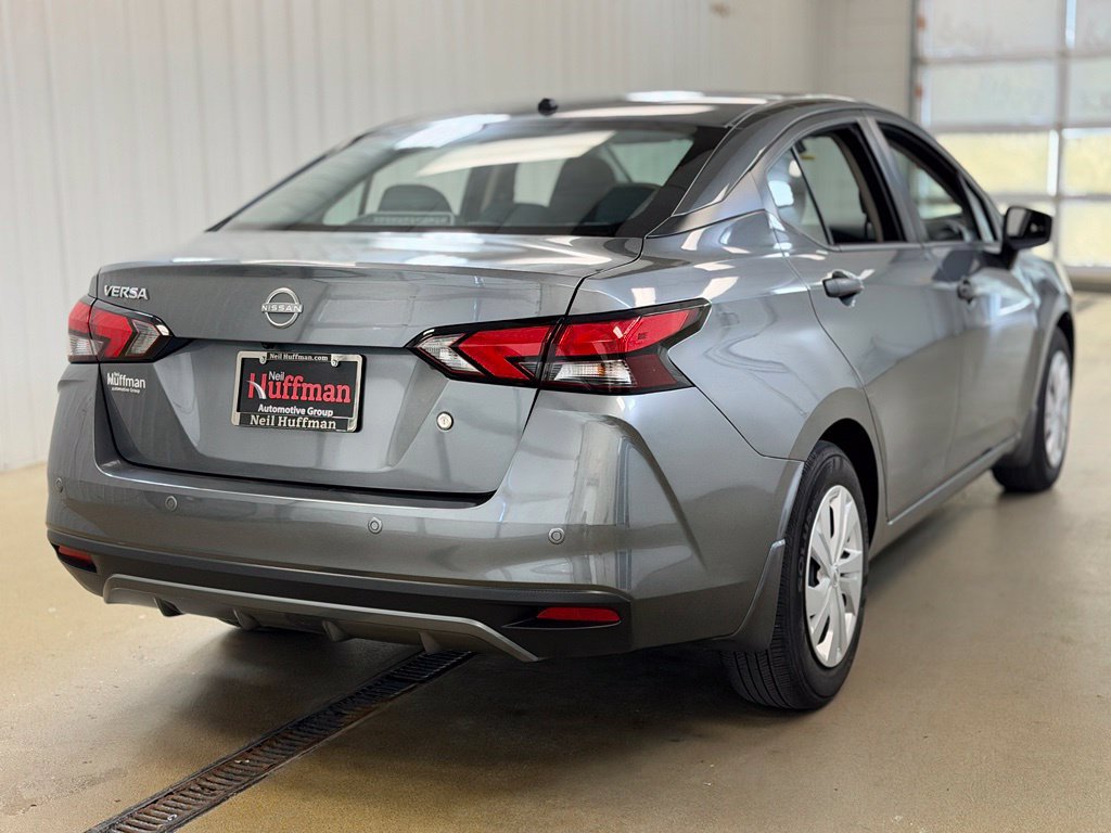 Used 2025 Nissan Versa S w/ Trunk Package FWD image 5