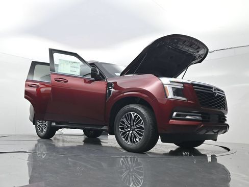 New 2026 Nissan Armada SL w/ Captain's Chari Seat Package RWD image 28
