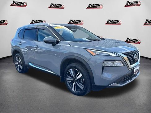 Certified 2023 Nissan Rogue SL image 3